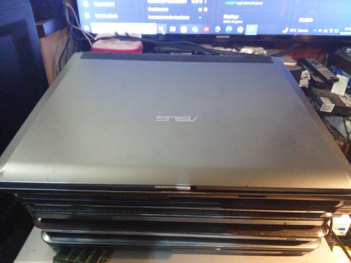 pc portatile asus f2j - 第 16/16 張圖片