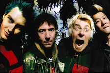 Uk Subs Autogramme full signed 20x30 cm Bild