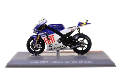 Valentino Rossi 2009 - Yamaha YZR -M1 1/18 new in box Moto GP | eBay