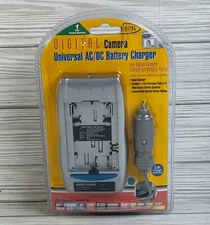 Sakar Digital Camera Universal AC/DC Battery Charger #CH-3200CL NEW Lithium Ion