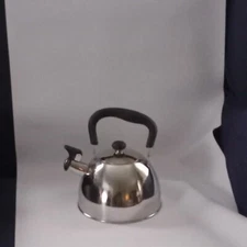 HIHUOS Stainless Steel Tea Kettle For  Stove Top 2.2 Qt. Whistling Teapot New
