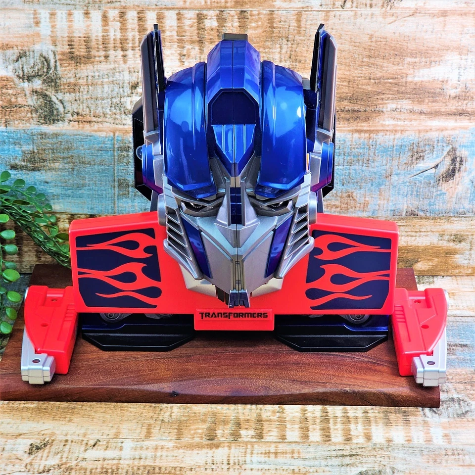 Hasbro Transformers Optimus Prime Laptop Kids Learning Laptop Computer Rare HTF - Image 2 of 4