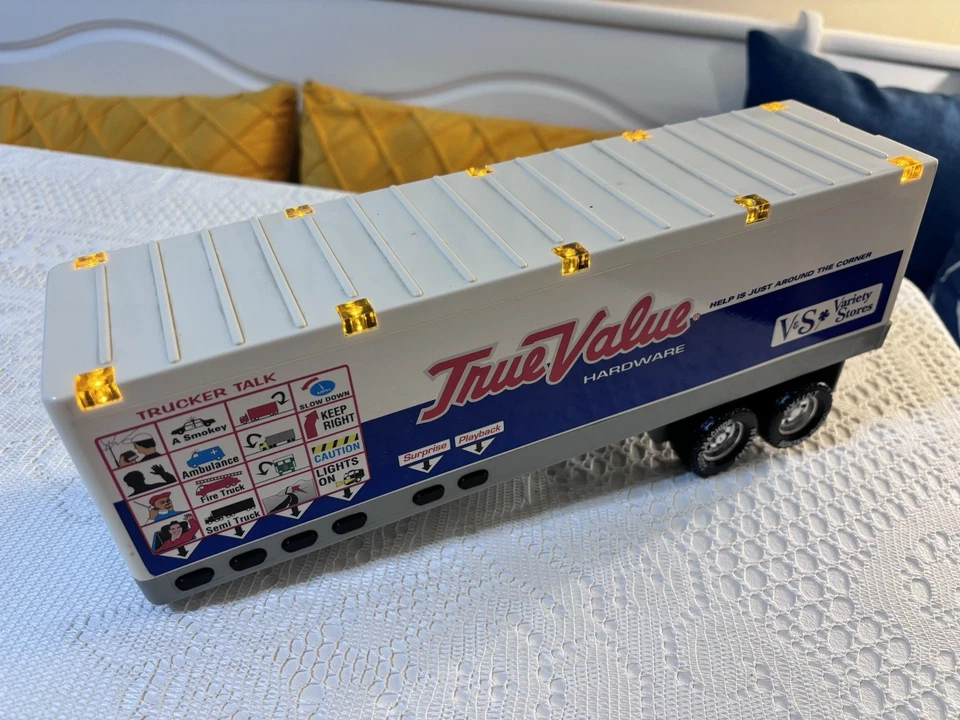 Vintage 1994 Nylint True Value Hardware Trailer Lights Sound Tested Works 18” - Image 3 of 4
