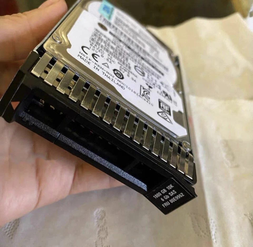 IBM 00E9958 1.8TB 00E9962 SAS 10K 6Gb/s 2.5" POWER8 E850 P8 HARD DRIVE HDD - Image 3 of 4