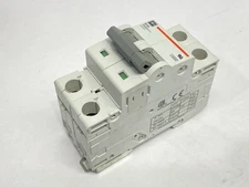 Cutler Hammer WMS2D10 Circuit Breaker 2-Pole 10A 277/480V