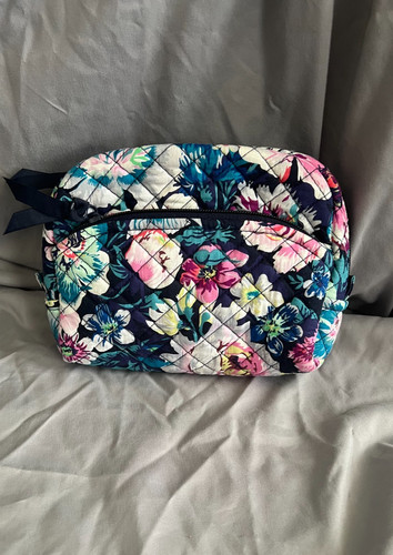 VERA BRADLEY Iconic Medium Cosmetic Bag Garden Grove Plastic Lined 
