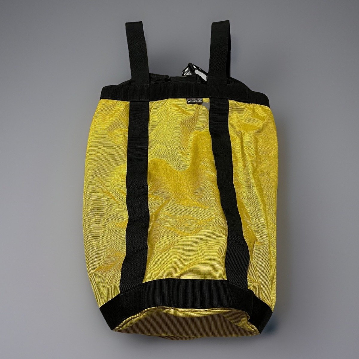 Patagonia Yellow Black Nylon Outdoor Tool Sak Hiking Convertible