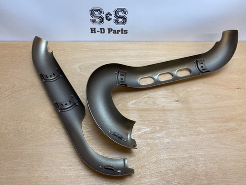 Genuine Harley-Davidson Softail Fat Bob FXFB Exhaust Headers HEAT SHIELD Gold - Picture 2 of 2