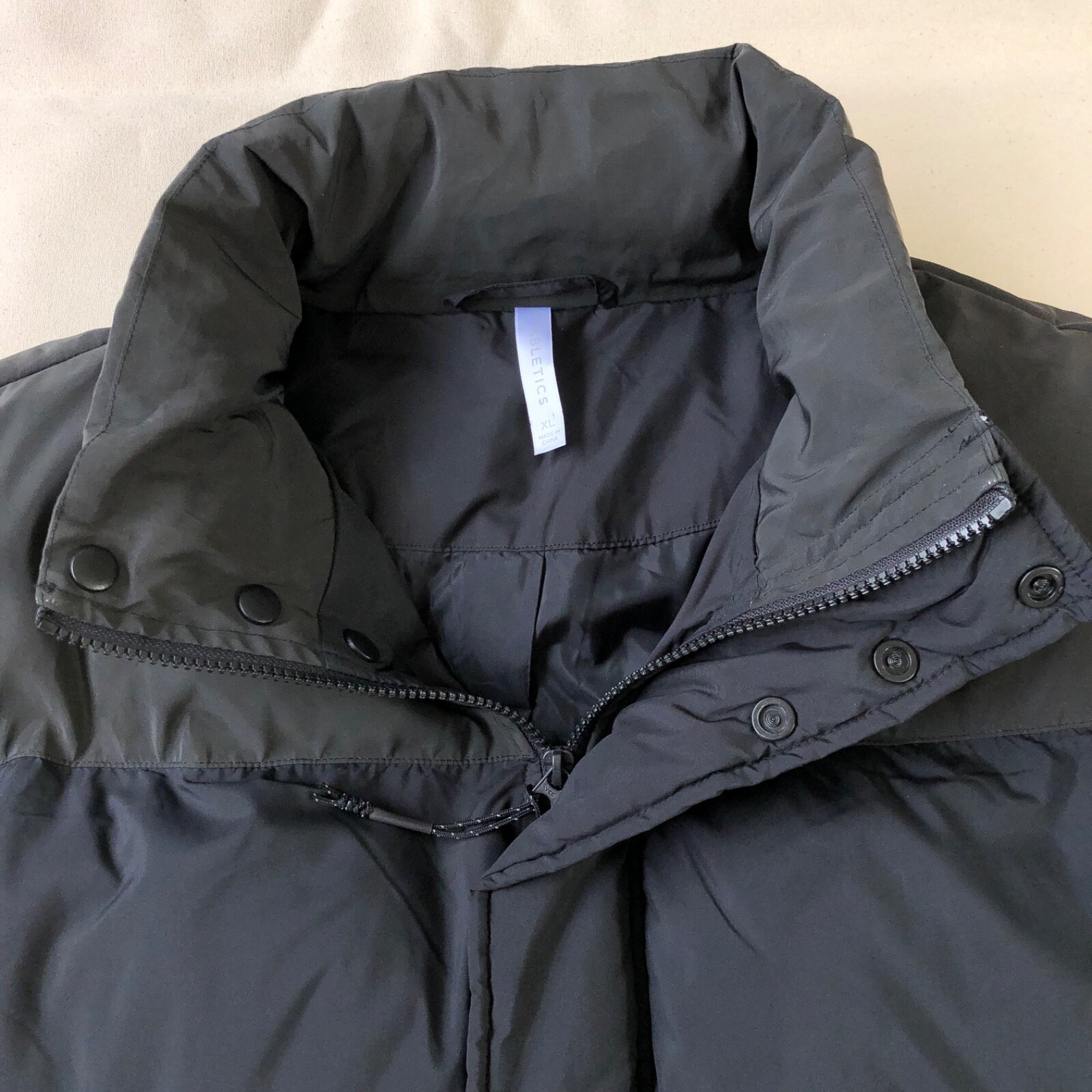 Fabletics Essential Puffer Jacket Black Excellent… - image 5