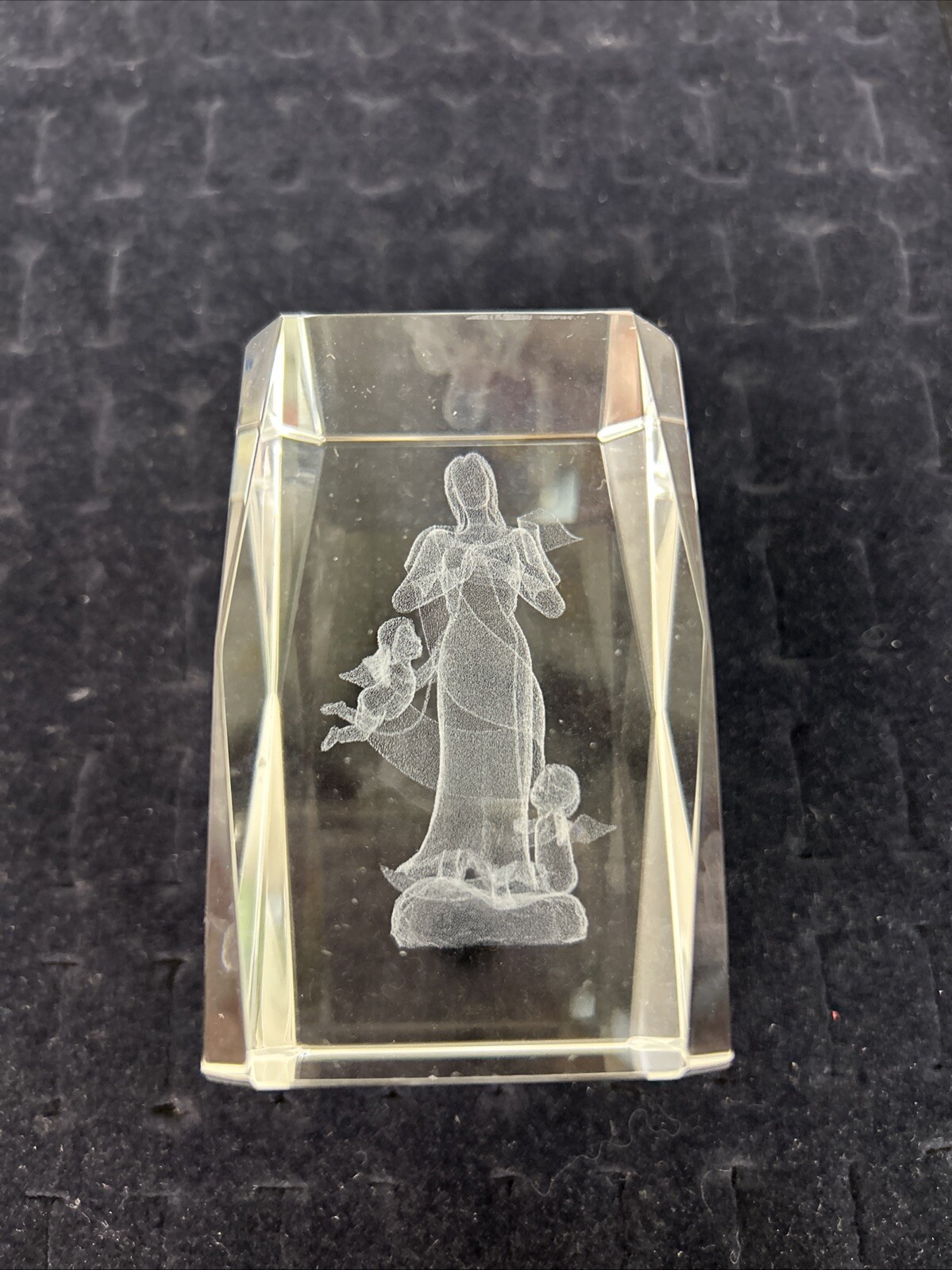 3D Laser Etched Crystal Glass Cube Angel With Cherubs Paperweight