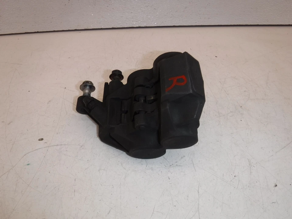 01-05 PINZA FRENO DELANTERO DERECHO YAMAHA FZ1 Foto 2 de 4