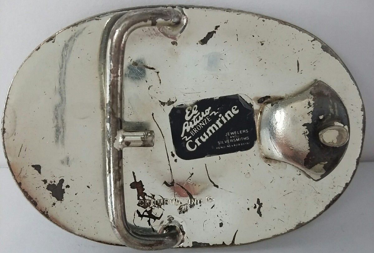 Crumrine Belt Buckle Heart Shaped Beautiful Gold/Silver Detail 3\