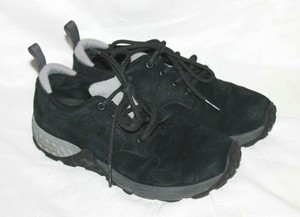 black merrell performance footwear