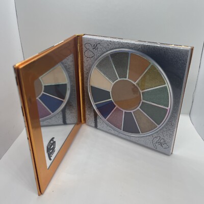 MILANI SALT N' PEPA EYESHADOW AND HIGHLIGHTER PALLETE (VERY