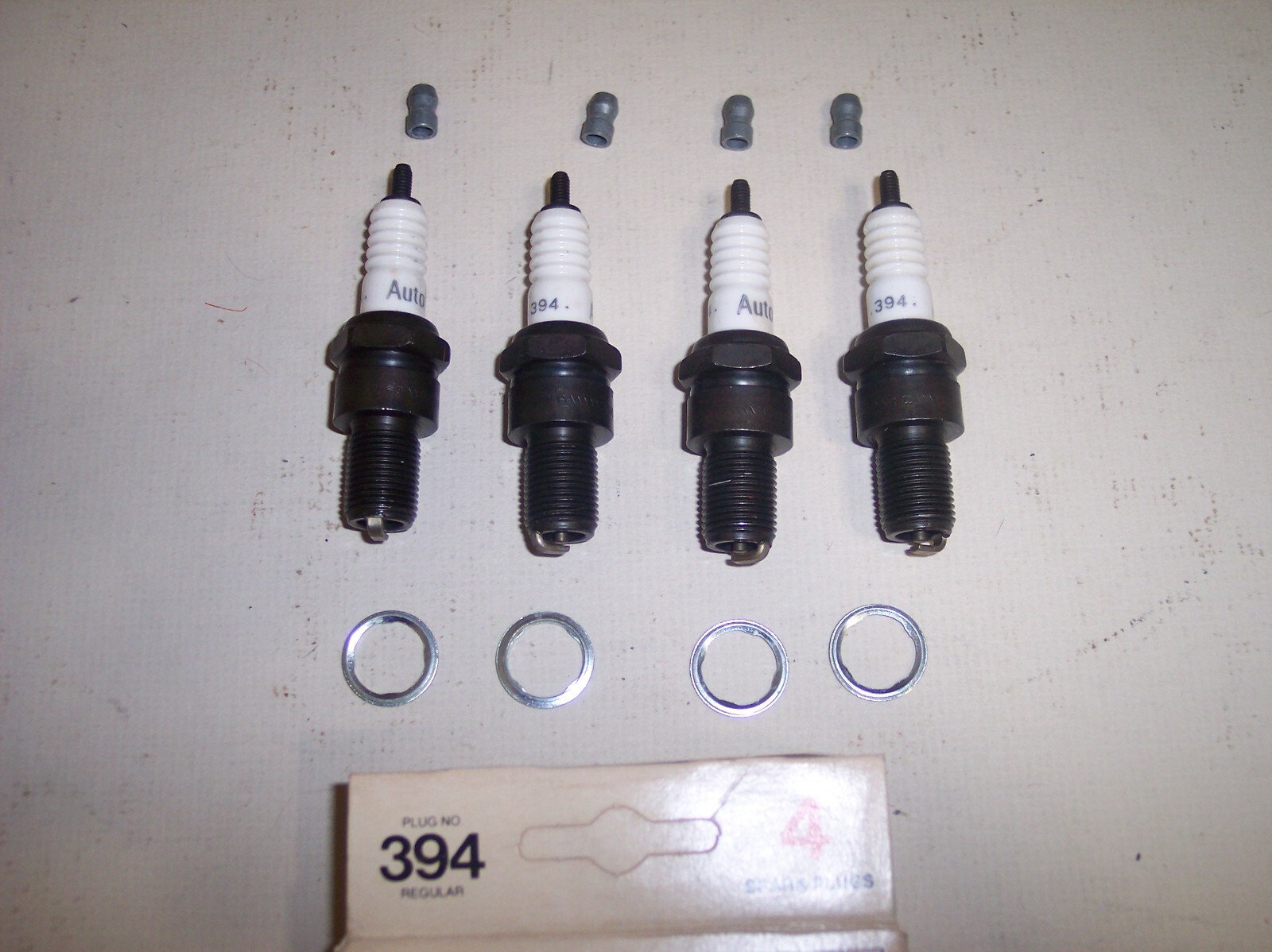 Autolite Copper Core Spark Plug # 394 Lot of 4 Plugs