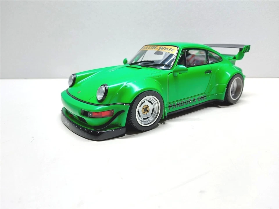 Porsche 964 RWB Pandora One verde del 2011 - 1/18 Artigianale base Solido - Immagine 3 di 4