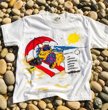 GARFIELD t shirt. Retro kids t shirt from the early 80 s. Size small. Pre owned.