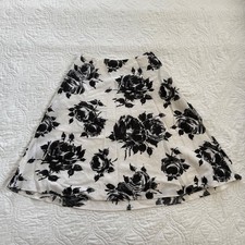 Talbots Petites Black White Rose Floral 100 Linen A-Line Skirt Size 6P GUC
