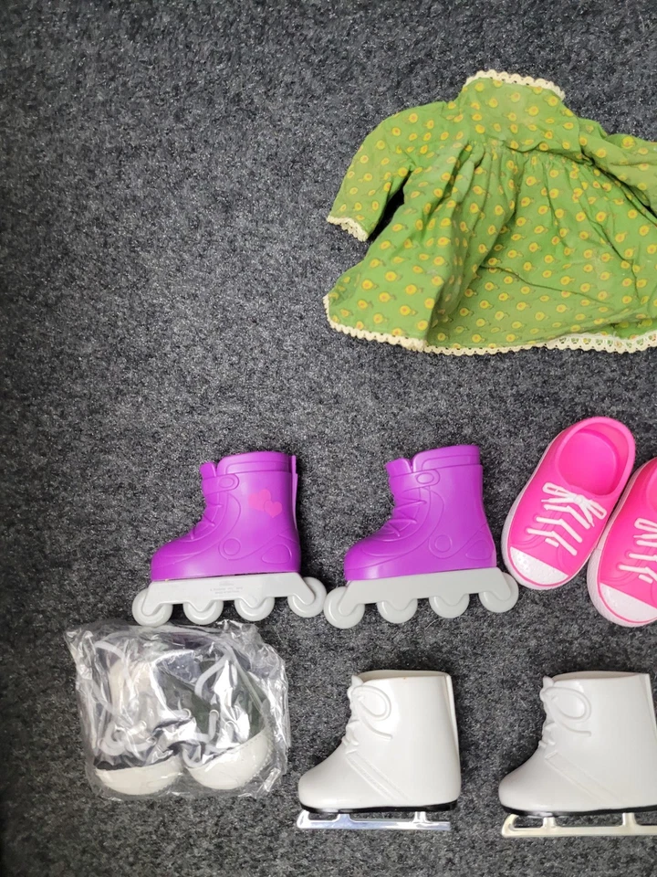 Lote de zapatos de ropa para muñecas grandes de 18 pulgadas para vestidos de niñas americanas patines pantalones rodillo Foto 2 de 4