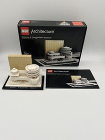 LEGO Architecture 21004 Solomon Guggenheim Museum  Complete RETIRED 208pcs