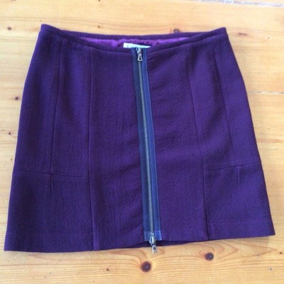 L  AUTRE CHOSE MINI SKIRT Size 42 (U.K. 10) TWO WAY ZIP FRONT BURGUNDY WOOL, VGC