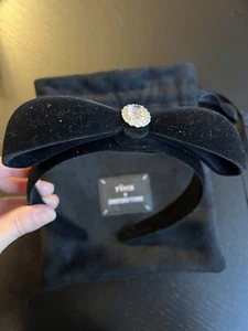 Shushu/ Tong Black Bow Tie Velvet Headband One Size
