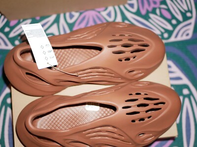 Yeezy Foam Runner Flax