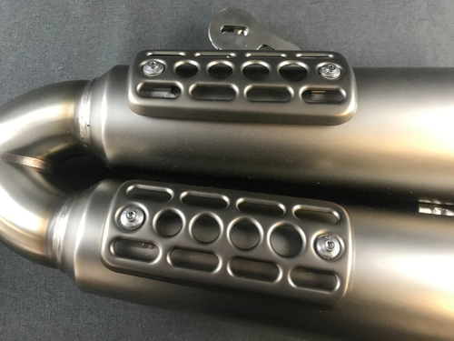 BMW R NINE T R9T URBAN / SCRAMBLER AKRAPOVIC EXHAUST SILENCER 2015 - 2020 - Picture 3 of 6