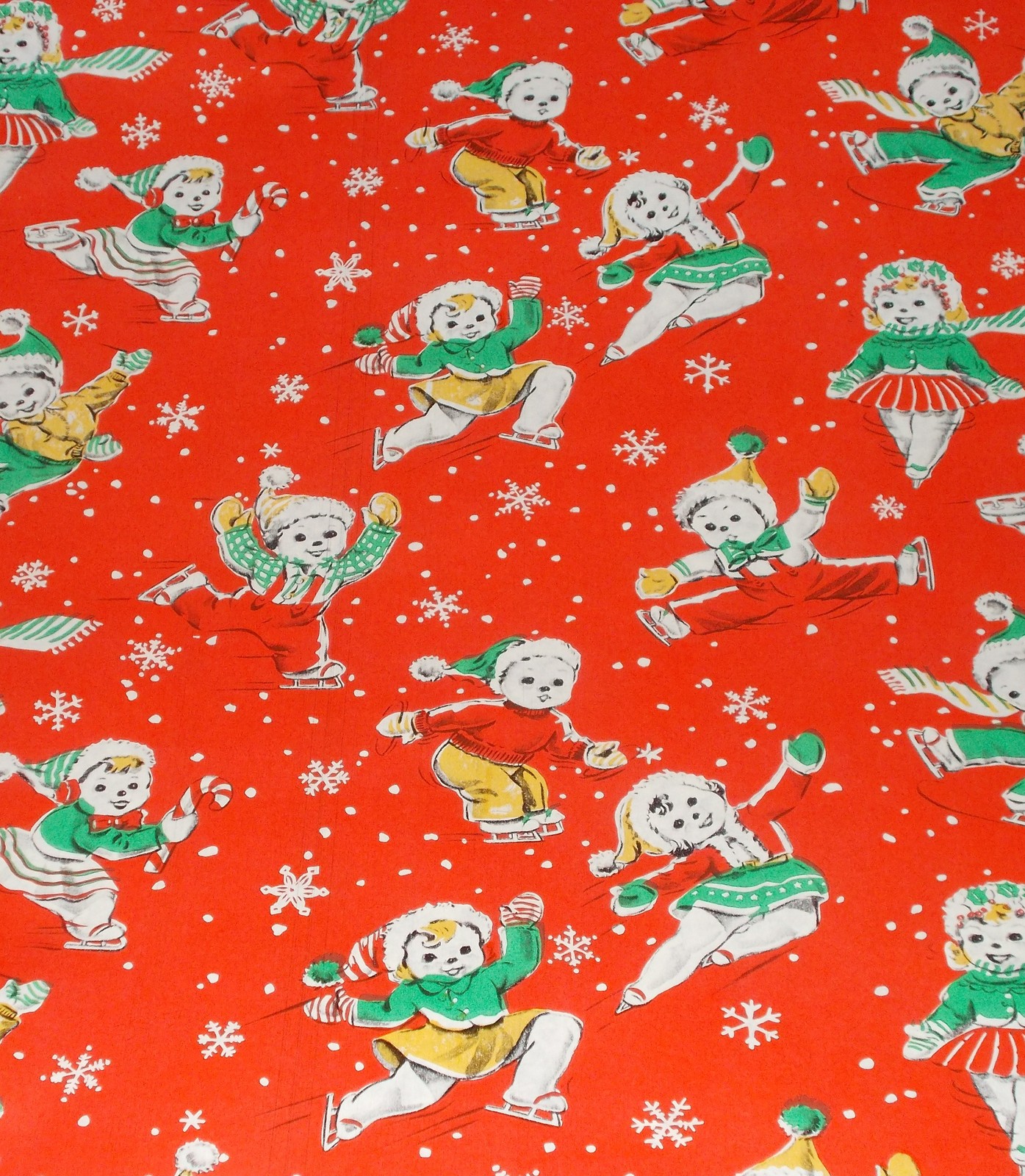 Gift Wrap Skating Snowmen On Red 2 Yards Ww2 1940