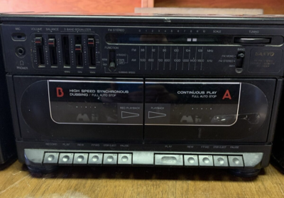 Sanyo Vintage Dual Cassette Radio Boombox Model MW 232 Tested and