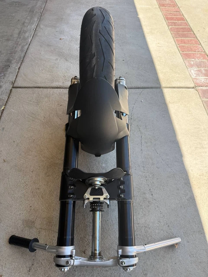 Suspensión delantera MV AGUSTA F4R 1000 2012 (SIN RUEDA) Foto 4 de 4