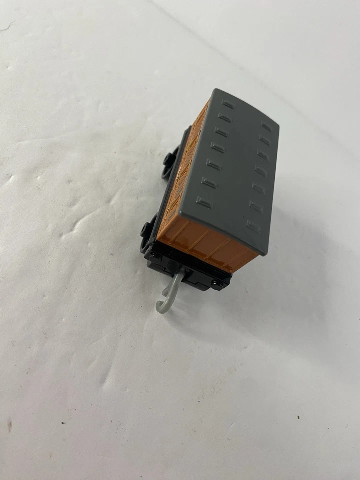 Thomas & Friends Clarabel Coach 2018 Mattel Thomas Diecast 2,5" Foto 3 de 4