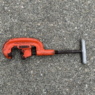 #ad RIDGID 2A 1 2 Heavy Duty Pipe Cutter 1 8” To 2” Tested Working $35.99