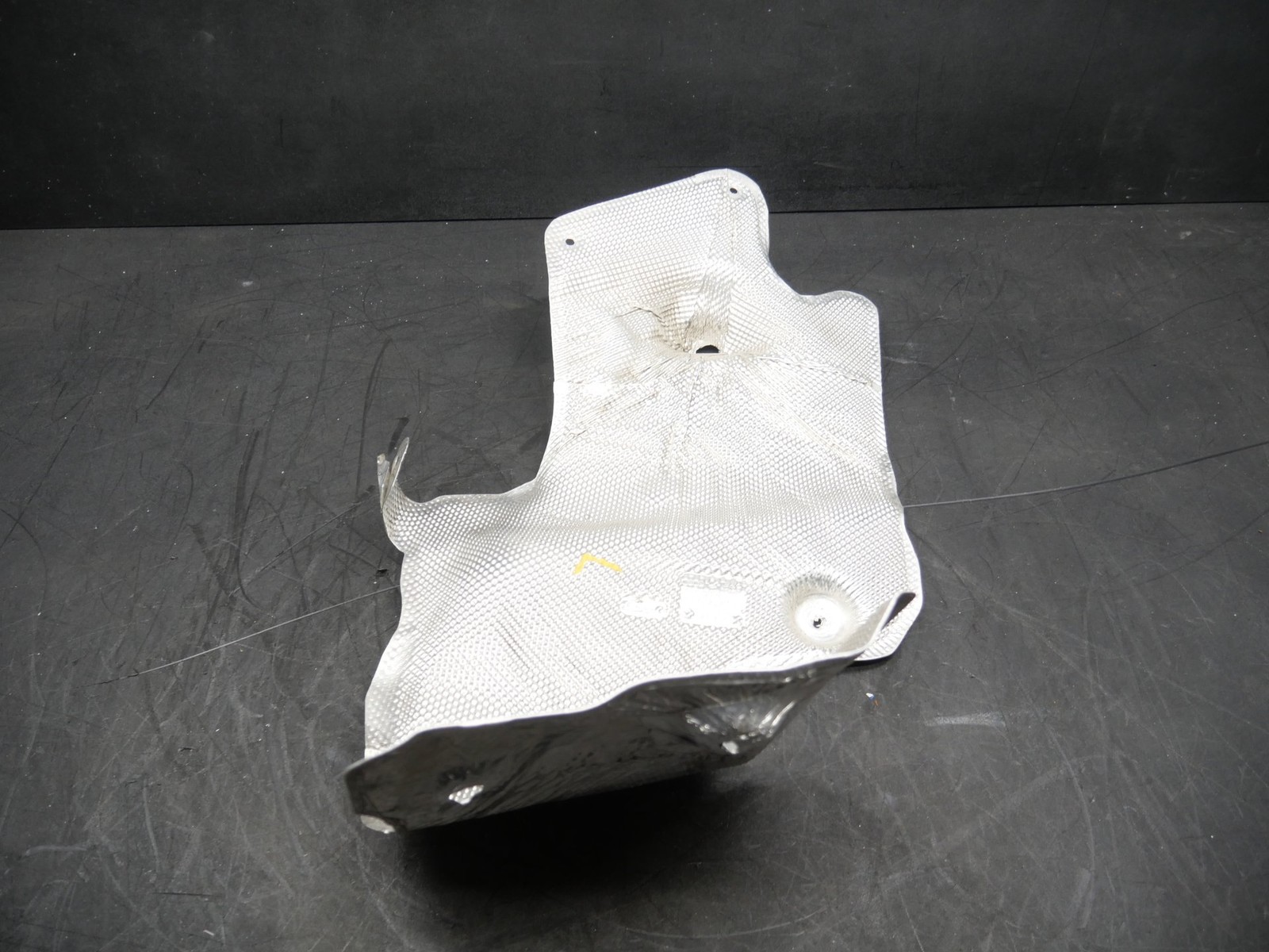 Audi R8 Spyder 2017-2023 Left Tank heat shield P/N 4S0825731B