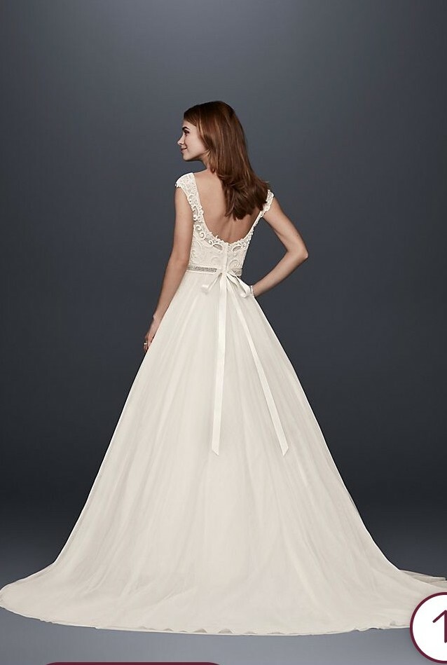 david's bridal ivory wedding dress Lace This dress is versatile and can be styled to suit any wedding theme or venue Davids Bridal Wedding Dress Ivory