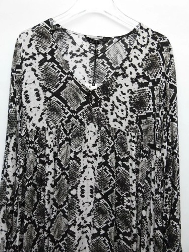 Vestido Zara Estampado Serpiente Vacaciones Talla Grande Ref 3198 249 - Imagen 7 de 10