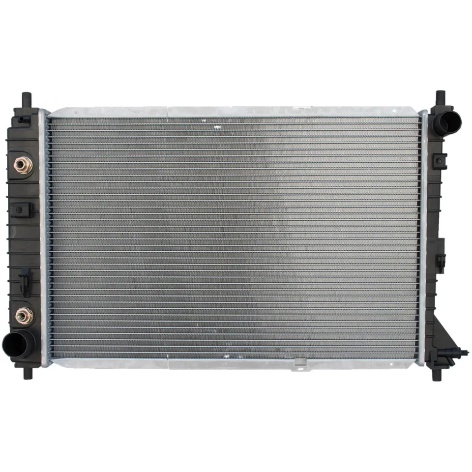 Radiador DENSO 221-9112 para Ford Mustang 97-04 Foto 2 de 2