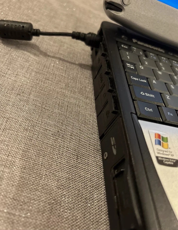 Panasonic Toughbook CF-19 C MK1 Rugged Intel Centrino Duo & Windows XP Pro Rare - Image 3 of 4