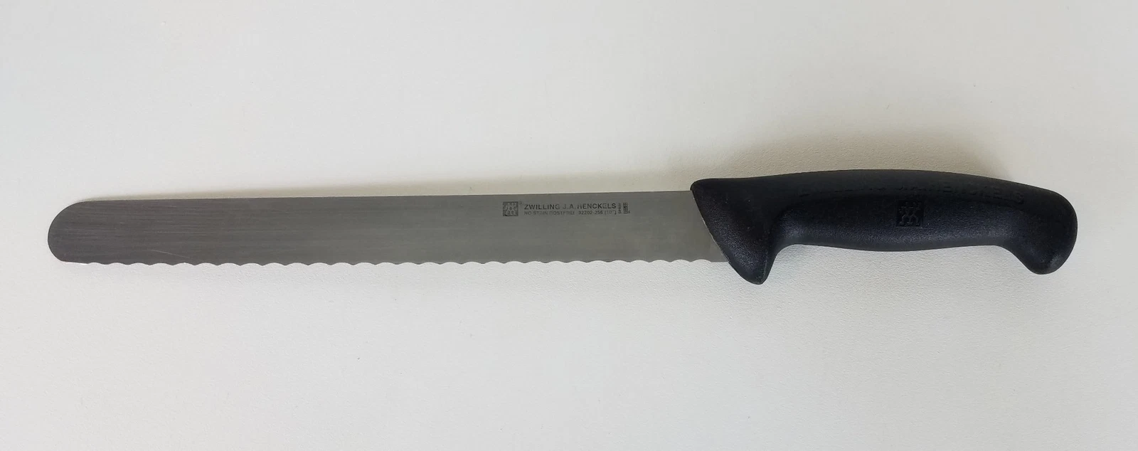 ZWILLING J.A. HENCKELS 15-inch Serrated Stainless Knife 32202-256 Spain - EUC