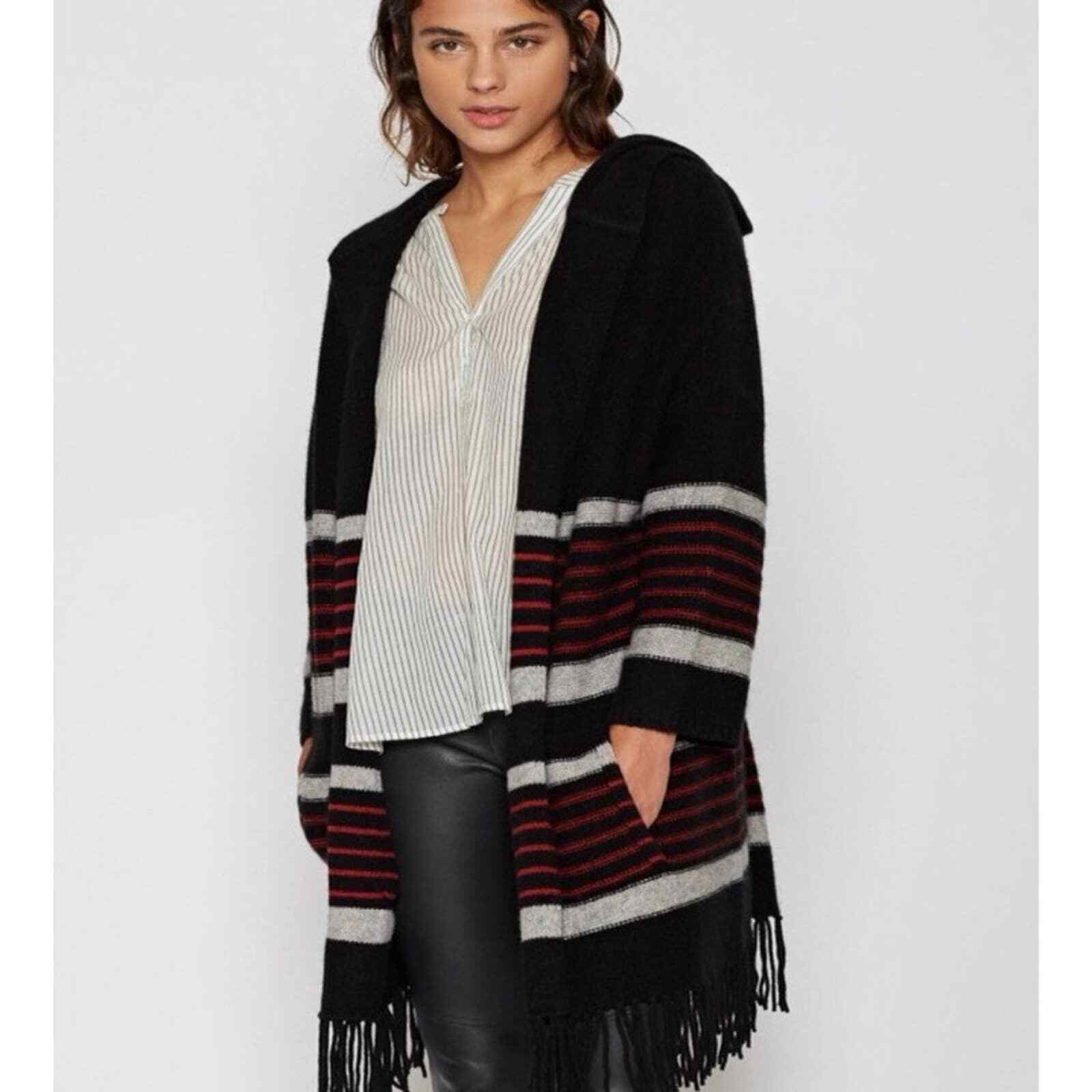 Striped Fringe Western Wool Yak 