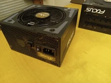 Sea Sonic SSR-550FX FOCUS Plus 550W 80+ Gold Fully Modular Power Supply