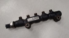 Kraftstoffverteiler 9654592680 Peugeot 407 SW HDi 110 Bj 2005