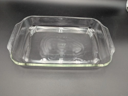 Pyrex 233 Clear Glass 13 x 9 x 2" Vintage Casserole Dish 3Qt, Baking Pan vintage