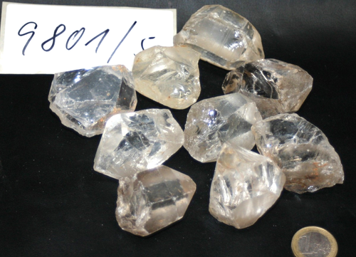 500gr Quarz/ Bergkristall Rohstein Mineral AAA sauberes Schleifmaterial Nr9789 500gr Quarz/ Bergkristall Rohstein Mineral AAA sauberes Schleifmaterial Nr9789