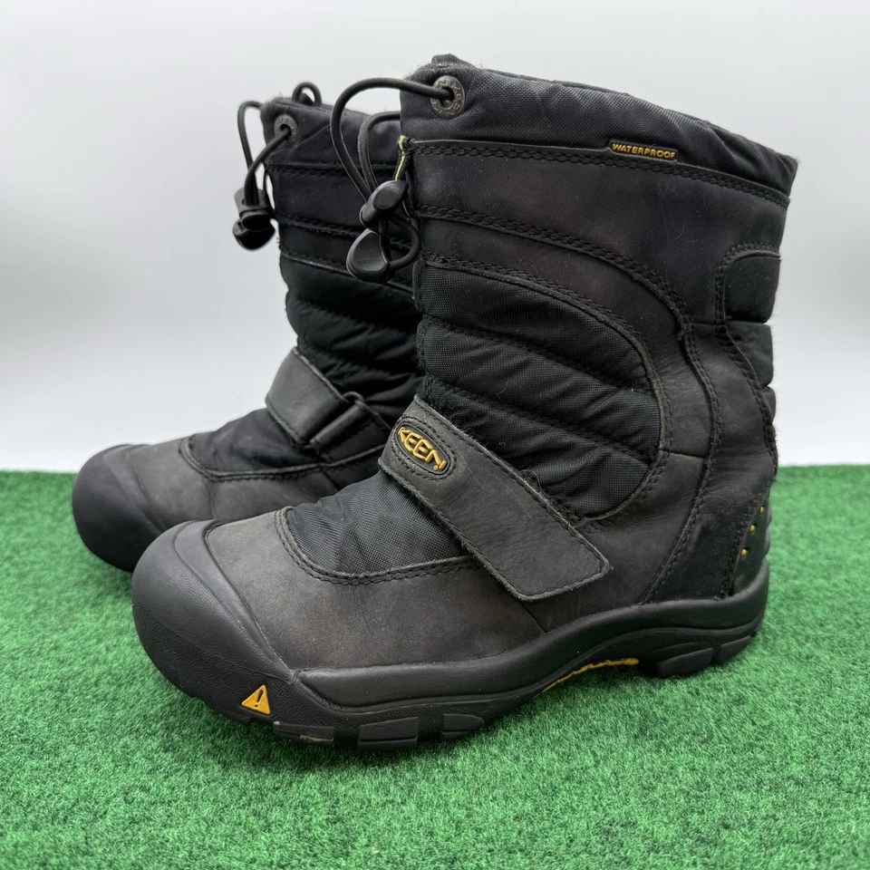 Botas Keen Style 9668-BKYE, Juvenil Talla 4, Botas de Invierno Impermeables Foto 2 de 4