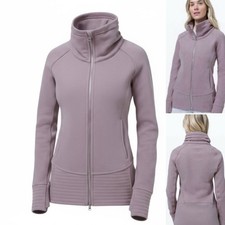 Lululemon Women's Size 8 Radiant Jacket Violet Verbena Mauve Workout EUC Chic