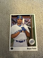 1989 Upper Deck Baseball Bruce Fields Seattle Mariners #238