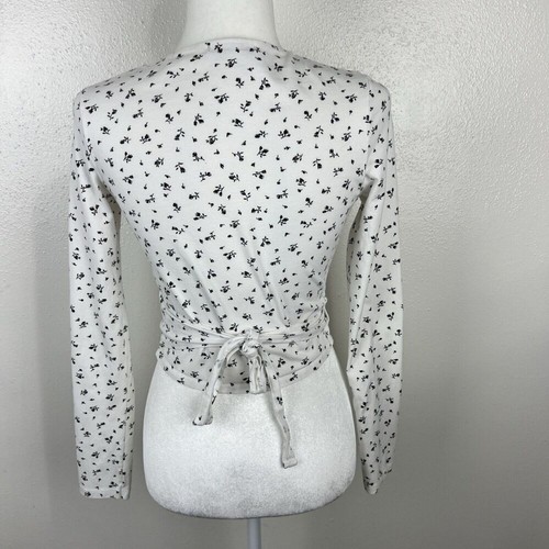 Brandy Melville Wrap Blouse Girls 16 White Blue Floral Print Long Sleeve Kids - Picture 3 of 13