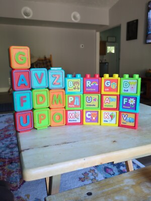 Vintage Lot 22 Baby Blocks ABC 123 Snap Together Build Learn Plastic 2 Diff Sets