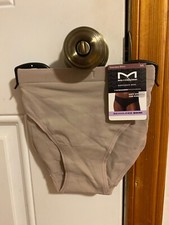 BRAND NEW WOMEN'S SIZE SMALL 5 MAIDENFORM SEAMLESS BIKINI PANTIES